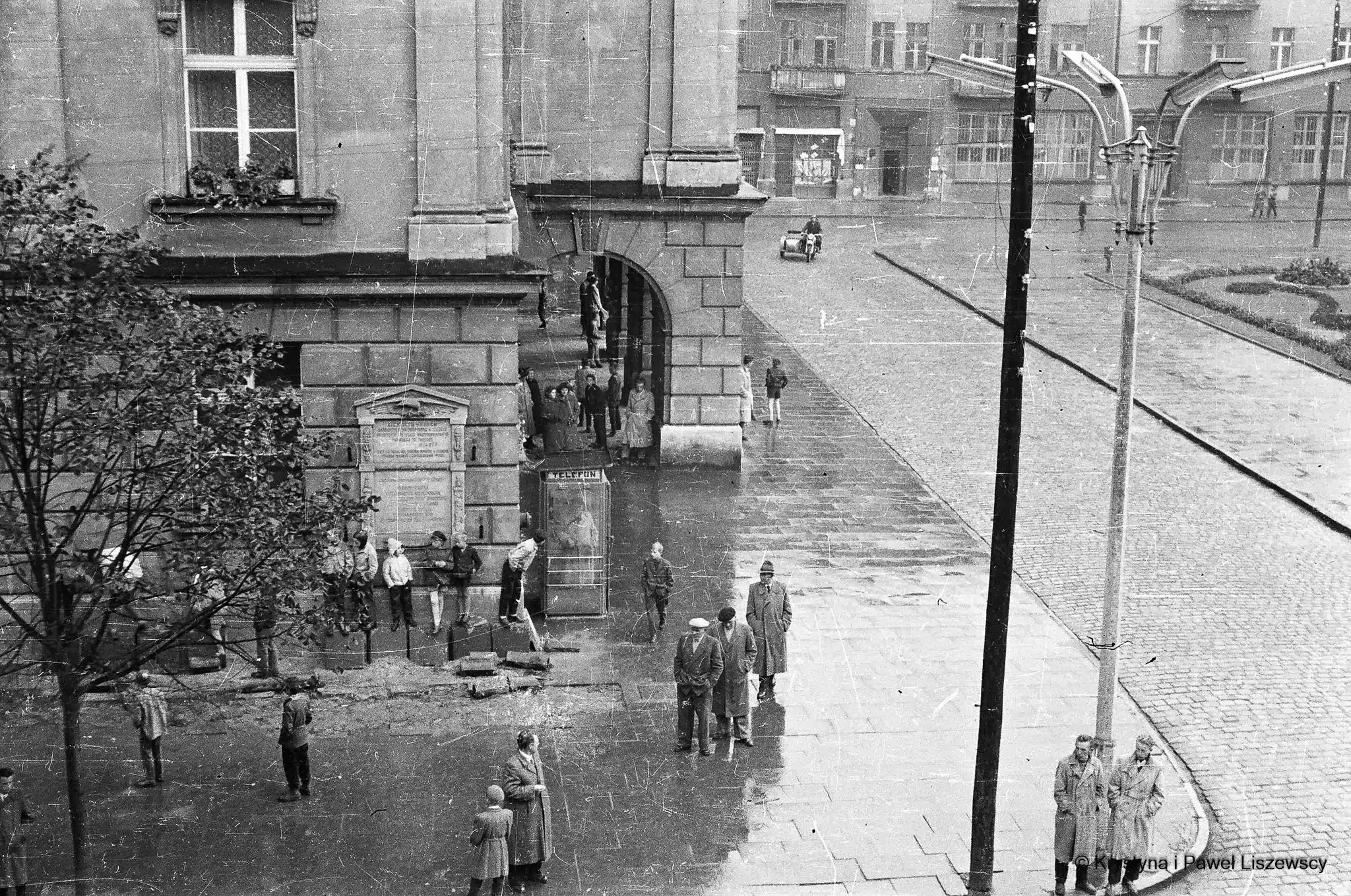 27530038 - Kalisz Czasem Malowany Główny Rynek Kalisz