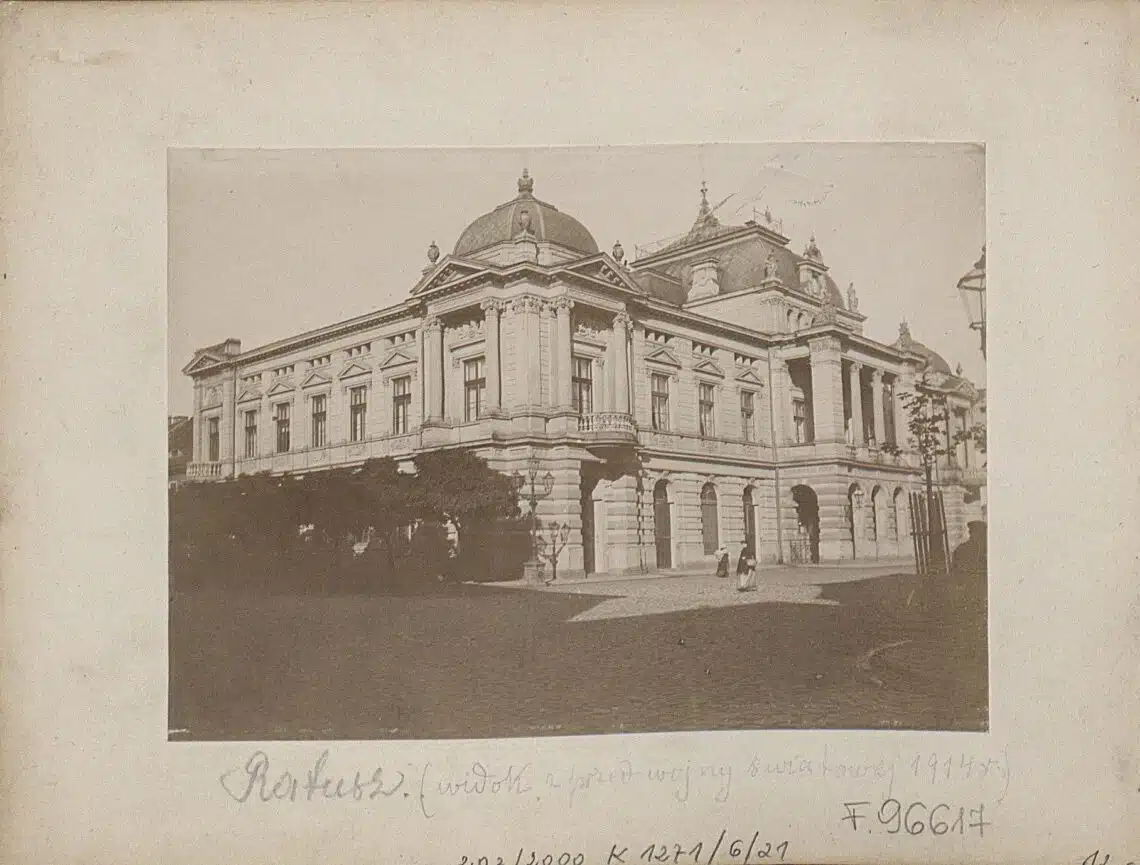 ratusz magistrat kalisz