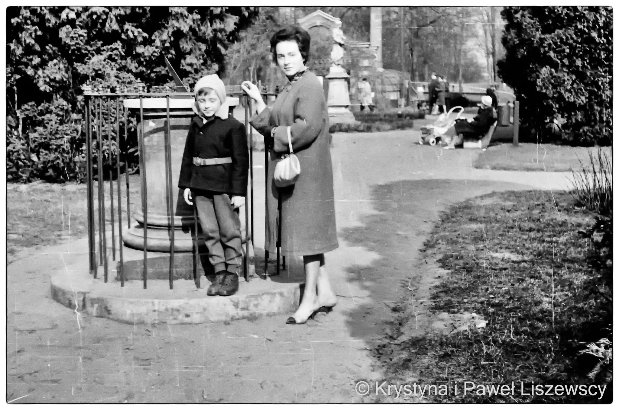 64710010 - Kalisz Czasem Malowany Kalisz w starym albumie