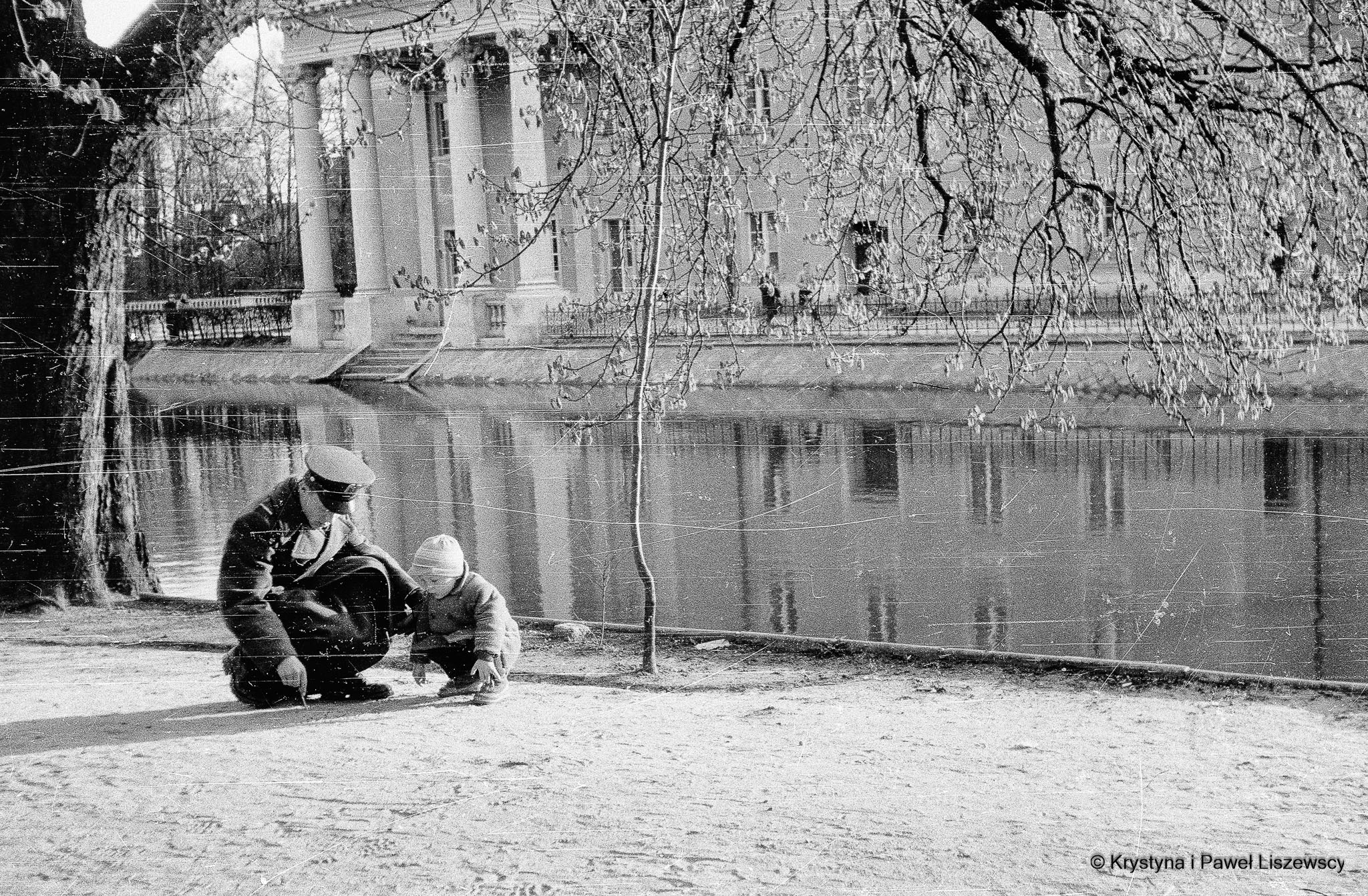 N-1453 - Kalisz Czasem Malowany Kalisz w starym albumie