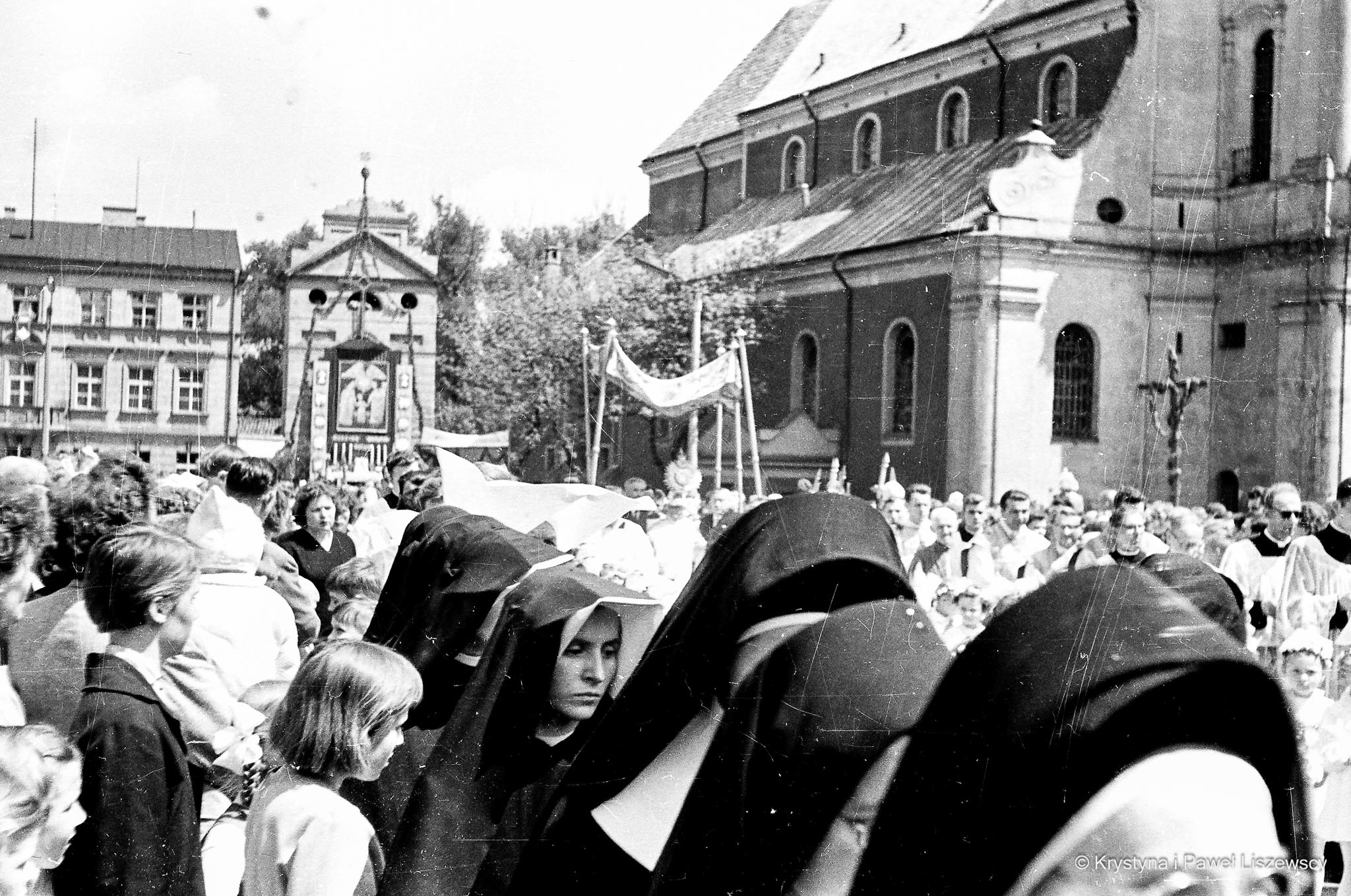 64750002 - Kalisz Czasem Malowany kaliszanie